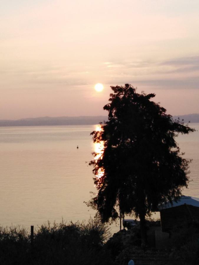 Ferienwohnung 71 Via Vittorio Emanuele, Vista Lago E Terme Sirmione Exterior foto